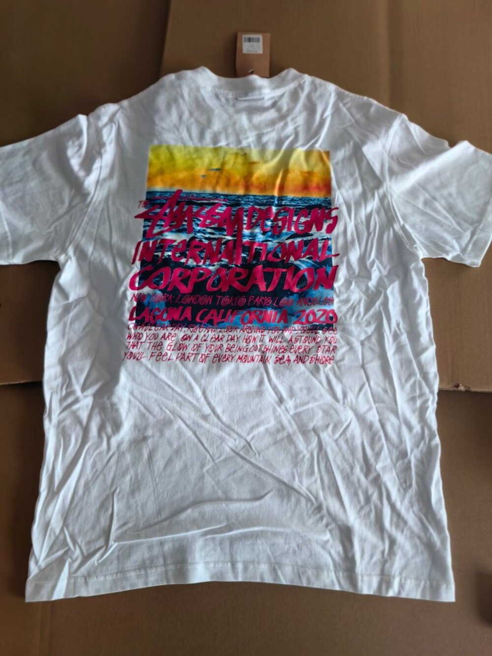 Stussy White Graphic T-Shirt Men’s Streetwear Tee Back